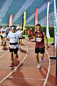 BIB: 222, 4083, 4082
                            <button type="button" onclick="openModal(6078024)" class="btn btn-primary btn-sm float-right btn-popup" data-toggle="modal" data-target=".modal-high-quality">
                        <i class="fas fa-shopping-cart"></i> Add to Cart
                    </button>
                                            <button type="button" onclick="isThisMe(6078024, true)" class="btn btn-success btn-sm float-right btn-popup btn-isme hidden" data-toggle="tooltip" data-placement="bottom" title="นี่คือรูปของคุณใช่ไหม คลิกที่นี่เพื่อเอาเข้าอัลบั้ม">
                        <i class="fas fa-plus"></i> Add to album
                    </button>
                    <button type="button" onclick="isThisMe(6078024, false)" class="btn btn-warning btn-sm float-right btn-popup btn-isnotme hidden">
                        <i class="fas fa-ban"></i> Remove from album
                    </button>