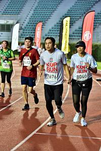 BIB: 8482, 7676, 8040, 7807
                            <button type="button" onclick="openModal(6077840)" class="btn btn-primary btn-sm float-right btn-popup" data-toggle="modal" data-target=".modal-high-quality">
                        <i class="fas fa-shopping-cart"></i> Add to Cart
                    </button>
                                            <button type="button" onclick="isThisMe(6077840, true)" class="btn btn-success btn-sm float-right btn-popup btn-isme hidden" data-toggle="tooltip" data-placement="bottom" title="นี่คือรูปของคุณใช่ไหม คลิกที่นี่เพื่อเอาเข้าอัลบั้ม">
                        <i class="fas fa-plus"></i> Add to album
                    </button>
                    <button type="button" onclick="isThisMe(6077840, false)" class="btn btn-warning btn-sm float-right btn-popup btn-isnotme hidden">
                        <i class="fas fa-ban"></i> Remove from album
                    </button>