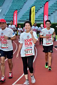 BIB: 2190, 4612, 2019, 3812
                            <button type="button" onclick="openModal(6078593)" class="btn btn-primary btn-sm float-right btn-popup" data-toggle="modal" data-target=".modal-high-quality">
                        <i class="fas fa-shopping-cart"></i> Add to Cart
                    </button>
                                            <button type="button" onclick="isThisMe(6078593, true)" class="btn btn-success btn-sm float-right btn-popup btn-isme hidden" data-toggle="tooltip" data-placement="bottom" title="นี่คือรูปของคุณใช่ไหม คลิกที่นี่เพื่อเอาเข้าอัลบั้ม">
                        <i class="fas fa-plus"></i> Add to album
                    </button>
                    <button type="button" onclick="isThisMe(6078593, false)" class="btn btn-warning btn-sm float-right btn-popup btn-isnotme hidden">
                        <i class="fas fa-ban"></i> Remove from album
                    </button>