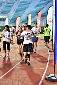 BIB: 856, 748, 2076
                            <button type="button" onclick="openModal(6078231)" class="btn btn-primary btn-sm float-right btn-popup" data-toggle="modal" data-target=".modal-high-quality">
                        <i class="fas fa-shopping-cart"></i> Add to Cart
                    </button>
                                            <button type="button" onclick="isThisMe(6078231, true)" class="btn btn-success btn-sm float-right btn-popup btn-isme hidden" data-toggle="tooltip" data-placement="bottom" title="นี่คือรูปของคุณใช่ไหม คลิกที่นี่เพื่อเอาเข้าอัลบั้ม">
                        <i class="fas fa-plus"></i> Add to album
                    </button>
                    <button type="button" onclick="isThisMe(6078231, false)" class="btn btn-warning btn-sm float-right btn-popup btn-isnotme hidden">
                        <i class="fas fa-ban"></i> Remove from album
                    </button>