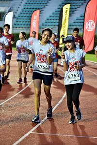 BIB: 7392, 6764, 6763
                            <button type="button" onclick="openModal(6078253)" class="btn btn-primary btn-sm float-right btn-popup" data-toggle="modal" data-target=".modal-high-quality">
                        <i class="fas fa-shopping-cart"></i> Add to Cart
                    </button>
                                            <button type="button" onclick="isThisMe(6078253, true)" class="btn btn-success btn-sm float-right btn-popup btn-isme hidden" data-toggle="tooltip" data-placement="bottom" title="นี่คือรูปของคุณใช่ไหม คลิกที่นี่เพื่อเอาเข้าอัลบั้ม">
                        <i class="fas fa-plus"></i> Add to album
                    </button>
                    <button type="button" onclick="isThisMe(6078253, false)" class="btn btn-warning btn-sm float-right btn-popup btn-isnotme hidden">
                        <i class="fas fa-ban"></i> Remove from album
                    </button>