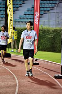 BIB: 8450
                            <button type="button" onclick="openModal(6077983)" class="btn btn-primary btn-sm float-right btn-popup" data-toggle="modal" data-target=".modal-high-quality">
                        <i class="fas fa-shopping-cart"></i> Add to Cart
                    </button>
                                            <button type="button" onclick="isThisMe(6077983, true)" class="btn btn-success btn-sm float-right btn-popup btn-isme hidden" data-toggle="tooltip" data-placement="bottom" title="นี่คือรูปของคุณใช่ไหม คลิกที่นี่เพื่อเอาเข้าอัลบั้ม">
                        <i class="fas fa-plus"></i> Add to album
                    </button>
                    <button type="button" onclick="isThisMe(6077983, false)" class="btn btn-warning btn-sm float-right btn-popup btn-isnotme hidden">
                        <i class="fas fa-ban"></i> Remove from album
                    </button>