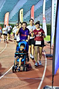 BIB: 6471
                            <button type="button" onclick="openModal(6078111)" class="btn btn-primary btn-sm float-right btn-popup" data-toggle="modal" data-target=".modal-high-quality">
                        <i class="fas fa-shopping-cart"></i> Add to Cart
                    </button>
                                            <button type="button" onclick="isThisMe(6078111, true)" class="btn btn-success btn-sm float-right btn-popup btn-isme hidden" data-toggle="tooltip" data-placement="bottom" title="นี่คือรูปของคุณใช่ไหม คลิกที่นี่เพื่อเอาเข้าอัลบั้ม">
                        <i class="fas fa-plus"></i> Add to album
                    </button>
                    <button type="button" onclick="isThisMe(6078111, false)" class="btn btn-warning btn-sm float-right btn-popup btn-isnotme hidden">
                        <i class="fas fa-ban"></i> Remove from album
                    </button>