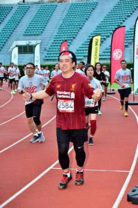 BIB: 7862, 2584
                            <button type="button" onclick="openModal(6078668)" class="btn btn-primary btn-sm float-right btn-popup" data-toggle="modal" data-target=".modal-high-quality">
                        <i class="fas fa-shopping-cart"></i> Add to Cart
                    </button>
                                            <button type="button" onclick="isThisMe(6078668, true)" class="btn btn-success btn-sm float-right btn-popup btn-isme hidden" data-toggle="tooltip" data-placement="bottom" title="นี่คือรูปของคุณใช่ไหม คลิกที่นี่เพื่อเอาเข้าอัลบั้ม">
                        <i class="fas fa-plus"></i> Add to album
                    </button>
                    <button type="button" onclick="isThisMe(6078668, false)" class="btn btn-warning btn-sm float-right btn-popup btn-isnotme hidden">
                        <i class="fas fa-ban"></i> Remove from album
                    </button>