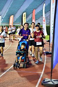 BIB: 6471
                            <button type="button" onclick="openModal(6078110)" class="btn btn-primary btn-sm float-right btn-popup" data-toggle="modal" data-target=".modal-high-quality">
                        <i class="fas fa-shopping-cart"></i> Add to Cart
                    </button>
                                            <button type="button" onclick="isThisMe(6078110, true)" class="btn btn-success btn-sm float-right btn-popup btn-isme hidden" data-toggle="tooltip" data-placement="bottom" title="นี่คือรูปของคุณใช่ไหม คลิกที่นี่เพื่อเอาเข้าอัลบั้ม">
                        <i class="fas fa-plus"></i> Add to album
                    </button>
                    <button type="button" onclick="isThisMe(6078110, false)" class="btn btn-warning btn-sm float-right btn-popup btn-isnotme hidden">
                        <i class="fas fa-ban"></i> Remove from album
                    </button>