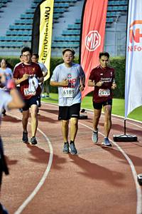 BIB: 150, 6189, 2570
                            <button type="button" onclick="openModal(6078202)" class="btn btn-primary btn-sm float-right btn-popup" data-toggle="modal" data-target=".modal-high-quality">
                        <i class="fas fa-shopping-cart"></i> Add to Cart
                    </button>
                                            <button type="button" onclick="isThisMe(6078202, true)" class="btn btn-success btn-sm float-right btn-popup btn-isme hidden" data-toggle="tooltip" data-placement="bottom" title="นี่คือรูปของคุณใช่ไหม คลิกที่นี่เพื่อเอาเข้าอัลบั้ม">
                        <i class="fas fa-plus"></i> Add to album
                    </button>
                    <button type="button" onclick="isThisMe(6078202, false)" class="btn btn-warning btn-sm float-right btn-popup btn-isnotme hidden">
                        <i class="fas fa-ban"></i> Remove from album
                    </button>