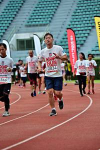 BIB: 3834, 415, 566
                            <button type="button" onclick="openModal(6099687)" class="btn btn-primary btn-sm float-right btn-popup" data-toggle="modal" data-target=".modal-high-quality">
                        <i class="fas fa-shopping-cart"></i> Add to Cart
                    </button>
                                            <button type="button" onclick="isThisMe(6099687, true)" class="btn btn-success btn-sm float-right btn-popup btn-isme hidden" data-toggle="tooltip" data-placement="bottom" title="นี่คือรูปของคุณใช่ไหม คลิกที่นี่เพื่อเอาเข้าอัลบั้ม">
                        <i class="fas fa-plus"></i> Add to album
                    </button>
                    <button type="button" onclick="isThisMe(6099687, false)" class="btn btn-warning btn-sm float-right btn-popup btn-isnotme hidden">
                        <i class="fas fa-ban"></i> Remove from album
                    </button>