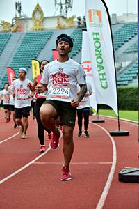 BIB: 2294, 5733
                            <button type="button" onclick="openModal(6099713)" class="btn btn-primary btn-sm float-right btn-popup" data-toggle="modal" data-target=".modal-high-quality">
                        <i class="fas fa-shopping-cart"></i> Add to Cart
                    </button>
                                            <button type="button" onclick="isThisMe(6099713, true)" class="btn btn-success btn-sm float-right btn-popup btn-isme hidden" data-toggle="tooltip" data-placement="bottom" title="นี่คือรูปของคุณใช่ไหม คลิกที่นี่เพื่อเอาเข้าอัลบั้ม">
                        <i class="fas fa-plus"></i> Add to album
                    </button>
                    <button type="button" onclick="isThisMe(6099713, false)" class="btn btn-warning btn-sm float-right btn-popup btn-isnotme hidden">
                        <i class="fas fa-ban"></i> Remove from album
                    </button>