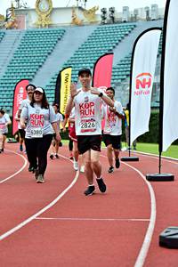 BIB: 2826, 002, 6380
                            <button type="button" onclick="openModal(6099184)" class="btn btn-primary btn-sm float-right btn-popup" data-toggle="modal" data-target=".modal-high-quality">
                        <i class="fas fa-shopping-cart"></i> Add to Cart
                    </button>
                                            <button type="button" onclick="isThisMe(6099184, true)" class="btn btn-success btn-sm float-right btn-popup btn-isme hidden" data-toggle="tooltip" data-placement="bottom" title="นี่คือรูปของคุณใช่ไหม คลิกที่นี่เพื่อเอาเข้าอัลบั้ม">
                        <i class="fas fa-plus"></i> Add to album
                    </button>
                    <button type="button" onclick="isThisMe(6099184, false)" class="btn btn-warning btn-sm float-right btn-popup btn-isnotme hidden">
                        <i class="fas fa-ban"></i> Remove from album
                    </button>