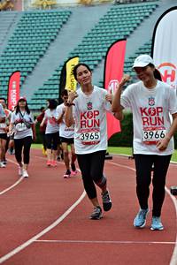 BIB: 3966, 7564, 3965
                            <button type="button" onclick="openModal(6098793)" class="btn btn-primary btn-sm float-right btn-popup" data-toggle="modal" data-target=".modal-high-quality">
                        <i class="fas fa-shopping-cart"></i> Add to Cart
                    </button>
                                            <button type="button" onclick="isThisMe(6098793, true)" class="btn btn-success btn-sm float-right btn-popup btn-isme hidden" data-toggle="tooltip" data-placement="bottom" title="นี่คือรูปของคุณใช่ไหม คลิกที่นี่เพื่อเอาเข้าอัลบั้ม">
                        <i class="fas fa-plus"></i> Add to album
                    </button>
                    <button type="button" onclick="isThisMe(6098793, false)" class="btn btn-warning btn-sm float-right btn-popup btn-isnotme hidden">
                        <i class="fas fa-ban"></i> Remove from album
                    </button>