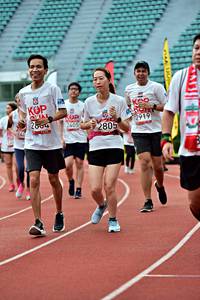 BIB: 2919, 2405, 2805
                            <button type="button" onclick="openModal(6099609)" class="btn btn-primary btn-sm float-right btn-popup" data-toggle="modal" data-target=".modal-high-quality">
                        <i class="fas fa-shopping-cart"></i> Add to Cart
                    </button>
                                            <button type="button" onclick="isThisMe(6099609, true)" class="btn btn-success btn-sm float-right btn-popup btn-isme hidden" data-toggle="tooltip" data-placement="bottom" title="นี่คือรูปของคุณใช่ไหม คลิกที่นี่เพื่อเอาเข้าอัลบั้ม">
                        <i class="fas fa-plus"></i> Add to album
                    </button>
                    <button type="button" onclick="isThisMe(6099609, false)" class="btn btn-warning btn-sm float-right btn-popup btn-isnotme hidden">
                        <i class="fas fa-ban"></i> Remove from album
                    </button>