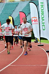 BIB: 1909
                            <button type="button" onclick="openModal(6099709)" class="btn btn-primary btn-sm float-right btn-popup" data-toggle="modal" data-target=".modal-high-quality">
                        <i class="fas fa-shopping-cart"></i> Add to Cart
                    </button>
                                            <button type="button" onclick="isThisMe(6099709, true)" class="btn btn-success btn-sm float-right btn-popup btn-isme hidden" data-toggle="tooltip" data-placement="bottom" title="นี่คือรูปของคุณใช่ไหม คลิกที่นี่เพื่อเอาเข้าอัลบั้ม">
                        <i class="fas fa-plus"></i> Add to album
                    </button>
                    <button type="button" onclick="isThisMe(6099709, false)" class="btn btn-warning btn-sm float-right btn-popup btn-isnotme hidden">
                        <i class="fas fa-ban"></i> Remove from album
                    </button>