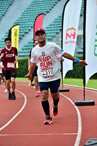 BIB: 4705, 4310
                            <button type="button" onclick="openModal(6099365)" class="btn btn-primary btn-sm float-right btn-popup" data-toggle="modal" data-target=".modal-high-quality">
                        <i class="fas fa-shopping-cart"></i> Add to Cart
                    </button>
                                            <button type="button" onclick="isThisMe(6099365, true)" class="btn btn-success btn-sm float-right btn-popup btn-isme hidden" data-toggle="tooltip" data-placement="bottom" title="นี่คือรูปของคุณใช่ไหม คลิกที่นี่เพื่อเอาเข้าอัลบั้ม">
                        <i class="fas fa-plus"></i> Add to album
                    </button>
                    <button type="button" onclick="isThisMe(6099365, false)" class="btn btn-warning btn-sm float-right btn-popup btn-isnotme hidden">
                        <i class="fas fa-ban"></i> Remove from album
                    </button>