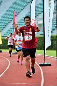 BIB: 2100, 232
                            <button type="button" onclick="openModal(6099591)" class="btn btn-primary btn-sm float-right btn-popup" data-toggle="modal" data-target=".modal-high-quality">
                        <i class="fas fa-shopping-cart"></i> Add to Cart
                    </button>
                                            <button type="button" onclick="isThisMe(6099591, true)" class="btn btn-success btn-sm float-right btn-popup btn-isme hidden" data-toggle="tooltip" data-placement="bottom" title="นี่คือรูปของคุณใช่ไหม คลิกที่นี่เพื่อเอาเข้าอัลบั้ม">
                        <i class="fas fa-plus"></i> Add to album
                    </button>
                    <button type="button" onclick="isThisMe(6099591, false)" class="btn btn-warning btn-sm float-right btn-popup btn-isnotme hidden">
                        <i class="fas fa-ban"></i> Remove from album
                    </button>