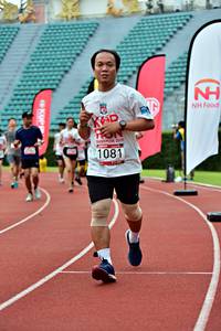 BIB: 2015, 1081
                            <button type="button" onclick="openModal(6099109)" class="btn btn-primary btn-sm float-right btn-popup" data-toggle="modal" data-target=".modal-high-quality">
                        <i class="fas fa-shopping-cart"></i> Add to Cart
                    </button>
                                            <button type="button" onclick="isThisMe(6099109, true)" class="btn btn-success btn-sm float-right btn-popup btn-isme hidden" data-toggle="tooltip" data-placement="bottom" title="นี่คือรูปของคุณใช่ไหม คลิกที่นี่เพื่อเอาเข้าอัลบั้ม">
                        <i class="fas fa-plus"></i> Add to album
                    </button>
                    <button type="button" onclick="isThisMe(6099109, false)" class="btn btn-warning btn-sm float-right btn-popup btn-isnotme hidden">
                        <i class="fas fa-ban"></i> Remove from album
                    </button>