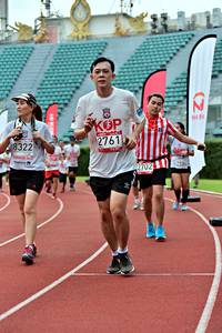 BIB: 2761, 8322, 2702
                            <button type="button" onclick="openModal(6098922)" class="btn btn-primary btn-sm float-right btn-popup" data-toggle="modal" data-target=".modal-high-quality">
                        <i class="fas fa-shopping-cart"></i> Add to Cart
                    </button>
                                            <button type="button" onclick="isThisMe(6098922, true)" class="btn btn-success btn-sm float-right btn-popup btn-isme hidden" data-toggle="tooltip" data-placement="bottom" title="นี่คือรูปของคุณใช่ไหม คลิกที่นี่เพื่อเอาเข้าอัลบั้ม">
                        <i class="fas fa-plus"></i> Add to album
                    </button>
                    <button type="button" onclick="isThisMe(6098922, false)" class="btn btn-warning btn-sm float-right btn-popup btn-isnotme hidden">
                        <i class="fas fa-ban"></i> Remove from album
                    </button>