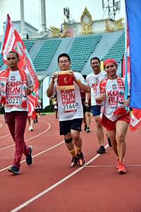 BIB: 2022, 31660, 313
                            <button type="button" onclick="openModal(6099423)" class="btn btn-primary btn-sm float-right btn-popup" data-toggle="modal" data-target=".modal-high-quality">
                        <i class="fas fa-shopping-cart"></i> Add to Cart
                    </button>
                                            <button type="button" onclick="isThisMe(6099423, true)" class="btn btn-success btn-sm float-right btn-popup btn-isme hidden" data-toggle="tooltip" data-placement="bottom" title="นี่คือรูปของคุณใช่ไหม คลิกที่นี่เพื่อเอาเข้าอัลบั้ม">
                        <i class="fas fa-plus"></i> Add to album
                    </button>
                    <button type="button" onclick="isThisMe(6099423, false)" class="btn btn-warning btn-sm float-right btn-popup btn-isnotme hidden">
                        <i class="fas fa-ban"></i> Remove from album
                    </button>