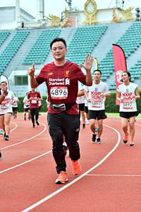 BIB: 4896, 5891, 5892, 4494
                            <button type="button" onclick="openModal(6099733)" class="btn btn-primary btn-sm float-right btn-popup" data-toggle="modal" data-target=".modal-high-quality">
                        <i class="fas fa-shopping-cart"></i> Add to Cart
                    </button>
                                            <button type="button" onclick="isThisMe(6099733, true)" class="btn btn-success btn-sm float-right btn-popup btn-isme hidden" data-toggle="tooltip" data-placement="bottom" title="นี่คือรูปของคุณใช่ไหม คลิกที่นี่เพื่อเอาเข้าอัลบั้ม">
                        <i class="fas fa-plus"></i> Add to album
                    </button>
                    <button type="button" onclick="isThisMe(6099733, false)" class="btn btn-warning btn-sm float-right btn-popup btn-isnotme hidden">
                        <i class="fas fa-ban"></i> Remove from album
                    </button>