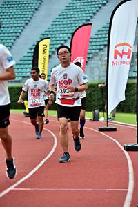 BIB: 393, 4262
                            <button type="button" onclick="openModal(6098883)" class="btn btn-primary btn-sm float-right btn-popup" data-toggle="modal" data-target=".modal-high-quality">
                        <i class="fas fa-shopping-cart"></i> Add to Cart
                    </button>
                                            <button type="button" onclick="isThisMe(6098883, true)" class="btn btn-success btn-sm float-right btn-popup btn-isme hidden" data-toggle="tooltip" data-placement="bottom" title="นี่คือรูปของคุณใช่ไหม คลิกที่นี่เพื่อเอาเข้าอัลบั้ม">
                        <i class="fas fa-plus"></i> Add to album
                    </button>
                    <button type="button" onclick="isThisMe(6098883, false)" class="btn btn-warning btn-sm float-right btn-popup btn-isnotme hidden">
                        <i class="fas fa-ban"></i> Remove from album
                    </button>