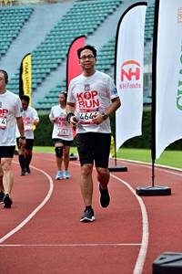 BIB: 4649, 3167
                            <button type="button" onclick="openModal(6099406)" class="btn btn-primary btn-sm float-right btn-popup" data-toggle="modal" data-target=".modal-high-quality">
                        <i class="fas fa-shopping-cart"></i> Add to Cart
                    </button>
                                            <button type="button" onclick="isThisMe(6099406, true)" class="btn btn-success btn-sm float-right btn-popup btn-isme hidden" data-toggle="tooltip" data-placement="bottom" title="นี่คือรูปของคุณใช่ไหม คลิกที่นี่เพื่อเอาเข้าอัลบั้ม">
                        <i class="fas fa-plus"></i> Add to album
                    </button>
                    <button type="button" onclick="isThisMe(6099406, false)" class="btn btn-warning btn-sm float-right btn-popup btn-isnotme hidden">
                        <i class="fas fa-ban"></i> Remove from album
                    </button>