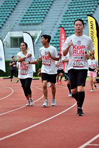 BIB: 3495, 4104, 1027
                            <button type="button" onclick="openModal(6099647)" class="btn btn-primary btn-sm float-right btn-popup" data-toggle="modal" data-target=".modal-high-quality">
                        <i class="fas fa-shopping-cart"></i> Add to Cart
                    </button>
                                            <button type="button" onclick="isThisMe(6099647, true)" class="btn btn-success btn-sm float-right btn-popup btn-isme hidden" data-toggle="tooltip" data-placement="bottom" title="นี่คือรูปของคุณใช่ไหม คลิกที่นี่เพื่อเอาเข้าอัลบั้ม">
                        <i class="fas fa-plus"></i> Add to album
                    </button>
                    <button type="button" onclick="isThisMe(6099647, false)" class="btn btn-warning btn-sm float-right btn-popup btn-isnotme hidden">
                        <i class="fas fa-ban"></i> Remove from album
                    </button>