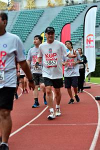 BIB: 5862, 130, 030
                            <button type="button" onclick="openModal(6098817)" class="btn btn-primary btn-sm float-right btn-popup" data-toggle="modal" data-target=".modal-high-quality">
                        <i class="fas fa-shopping-cart"></i> Add to Cart
                    </button>
                                            <button type="button" onclick="isThisMe(6098817, true)" class="btn btn-success btn-sm float-right btn-popup btn-isme hidden" data-toggle="tooltip" data-placement="bottom" title="นี่คือรูปของคุณใช่ไหม คลิกที่นี่เพื่อเอาเข้าอัลบั้ม">
                        <i class="fas fa-plus"></i> Add to album
                    </button>
                    <button type="button" onclick="isThisMe(6098817, false)" class="btn btn-warning btn-sm float-right btn-popup btn-isnotme hidden">
                        <i class="fas fa-ban"></i> Remove from album
                    </button>