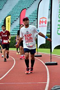 BIB: 4705, 4310
                            <button type="button" onclick="openModal(6099364)" class="btn btn-primary btn-sm float-right btn-popup" data-toggle="modal" data-target=".modal-high-quality">
                        <i class="fas fa-shopping-cart"></i> Add to Cart
                    </button>
                                            <button type="button" onclick="isThisMe(6099364, true)" class="btn btn-success btn-sm float-right btn-popup btn-isme hidden" data-toggle="tooltip" data-placement="bottom" title="นี่คือรูปของคุณใช่ไหม คลิกที่นี่เพื่อเอาเข้าอัลบั้ม">
                        <i class="fas fa-plus"></i> Add to album
                    </button>
                    <button type="button" onclick="isThisMe(6099364, false)" class="btn btn-warning btn-sm float-right btn-popup btn-isnotme hidden">
                        <i class="fas fa-ban"></i> Remove from album
                    </button>