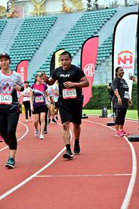 BIB: 2855, 040, 5686
                            <button type="button" onclick="openModal(6099290)" class="btn btn-primary btn-sm float-right btn-popup" data-toggle="modal" data-target=".modal-high-quality">
                        <i class="fas fa-shopping-cart"></i> Add to Cart
                    </button>
                                            <button type="button" onclick="isThisMe(6099290, true)" class="btn btn-success btn-sm float-right btn-popup btn-isme hidden" data-toggle="tooltip" data-placement="bottom" title="นี่คือรูปของคุณใช่ไหม คลิกที่นี่เพื่อเอาเข้าอัลบั้ม">
                        <i class="fas fa-plus"></i> Add to album
                    </button>
                    <button type="button" onclick="isThisMe(6099290, false)" class="btn btn-warning btn-sm float-right btn-popup btn-isnotme hidden">
                        <i class="fas fa-ban"></i> Remove from album
                    </button>