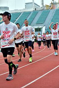 BIB: 4853, 4471, 2260
                            <button type="button" onclick="openModal(6099130)" class="btn btn-primary btn-sm float-right btn-popup" data-toggle="modal" data-target=".modal-high-quality">
                        <i class="fas fa-shopping-cart"></i> Add to Cart
                    </button>
                                            <button type="button" onclick="isThisMe(6099130, true)" class="btn btn-success btn-sm float-right btn-popup btn-isme hidden" data-toggle="tooltip" data-placement="bottom" title="นี่คือรูปของคุณใช่ไหม คลิกที่นี่เพื่อเอาเข้าอัลบั้ม">
                        <i class="fas fa-plus"></i> Add to album
                    </button>
                    <button type="button" onclick="isThisMe(6099130, false)" class="btn btn-warning btn-sm float-right btn-popup btn-isnotme hidden">
                        <i class="fas fa-ban"></i> Remove from album
                    </button>