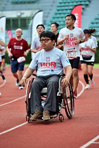 BIB: 2635, 2010
                            <button type="button" onclick="openModal(6099542)" class="btn btn-primary btn-sm float-right btn-popup" data-toggle="modal" data-target=".modal-high-quality">
                        <i class="fas fa-shopping-cart"></i> Add to Cart
                    </button>
                                            <button type="button" onclick="isThisMe(6099542, true)" class="btn btn-success btn-sm float-right btn-popup btn-isme hidden" data-toggle="tooltip" data-placement="bottom" title="นี่คือรูปของคุณใช่ไหม คลิกที่นี่เพื่อเอาเข้าอัลบั้ม">
                        <i class="fas fa-plus"></i> Add to album
                    </button>
                    <button type="button" onclick="isThisMe(6099542, false)" class="btn btn-warning btn-sm float-right btn-popup btn-isnotme hidden">
                        <i class="fas fa-ban"></i> Remove from album
                    </button>