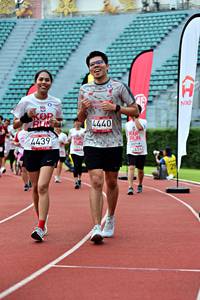 BIB: 4440, 4439, 2656
                            <button type="button" onclick="openModal(6099526)" class="btn btn-primary btn-sm float-right btn-popup" data-toggle="modal" data-target=".modal-high-quality">
                        <i class="fas fa-shopping-cart"></i> Add to Cart
                    </button>
                                            <button type="button" onclick="isThisMe(6099526, true)" class="btn btn-success btn-sm float-right btn-popup btn-isme hidden" data-toggle="tooltip" data-placement="bottom" title="นี่คือรูปของคุณใช่ไหม คลิกที่นี่เพื่อเอาเข้าอัลบั้ม">
                        <i class="fas fa-plus"></i> Add to album
                    </button>
                    <button type="button" onclick="isThisMe(6099526, false)" class="btn btn-warning btn-sm float-right btn-popup btn-isnotme hidden">
                        <i class="fas fa-ban"></i> Remove from album
                    </button>