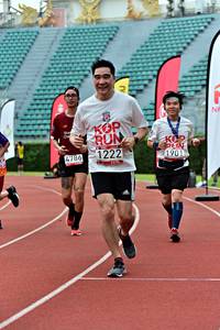 BIB: 1222, 4786, 1901
                            <button type="button" onclick="openModal(6098975)" class="btn btn-primary btn-sm float-right btn-popup" data-toggle="modal" data-target=".modal-high-quality">
                        <i class="fas fa-shopping-cart"></i> Add to Cart
                    </button>
                                            <button type="button" onclick="isThisMe(6098975, true)" class="btn btn-success btn-sm float-right btn-popup btn-isme hidden" data-toggle="tooltip" data-placement="bottom" title="นี่คือรูปของคุณใช่ไหม คลิกที่นี่เพื่อเอาเข้าอัลบั้ม">
                        <i class="fas fa-plus"></i> Add to album
                    </button>
                    <button type="button" onclick="isThisMe(6098975, false)" class="btn btn-warning btn-sm float-right btn-popup btn-isnotme hidden">
                        <i class="fas fa-ban"></i> Remove from album
                    </button>