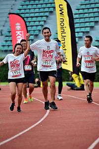 BIB: 1120, 1952, 5191, 5190
                            <button type="button" onclick="openModal(6099668)" class="btn btn-primary btn-sm float-right btn-popup" data-toggle="modal" data-target=".modal-high-quality">
                        <i class="fas fa-shopping-cart"></i> Add to Cart
                    </button>
                                            <button type="button" onclick="isThisMe(6099668, true)" class="btn btn-success btn-sm float-right btn-popup btn-isme hidden" data-toggle="tooltip" data-placement="bottom" title="นี่คือรูปของคุณใช่ไหม คลิกที่นี่เพื่อเอาเข้าอัลบั้ม">
                        <i class="fas fa-plus"></i> Add to album
                    </button>
                    <button type="button" onclick="isThisMe(6099668, false)" class="btn btn-warning btn-sm float-right btn-popup btn-isnotme hidden">
                        <i class="fas fa-ban"></i> Remove from album
                    </button>