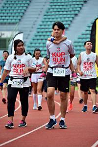 BIB: 1845, 201, 8251, 7150
                            <button type="button" onclick="openModal(6099490)" class="btn btn-primary btn-sm float-right btn-popup" data-toggle="modal" data-target=".modal-high-quality">
                        <i class="fas fa-shopping-cart"></i> Add to Cart
                    </button>
                                            <button type="button" onclick="isThisMe(6099490, true)" class="btn btn-success btn-sm float-right btn-popup btn-isme hidden" data-toggle="tooltip" data-placement="bottom" title="นี่คือรูปของคุณใช่ไหม คลิกที่นี่เพื่อเอาเข้าอัลบั้ม">
                        <i class="fas fa-plus"></i> Add to album
                    </button>
                    <button type="button" onclick="isThisMe(6099490, false)" class="btn btn-warning btn-sm float-right btn-popup btn-isnotme hidden">
                        <i class="fas fa-ban"></i> Remove from album
                    </button>