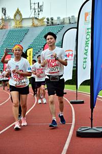 BIB: 2354
                            <button type="button" onclick="openModal(6099345)" class="btn btn-primary btn-sm float-right btn-popup" data-toggle="modal" data-target=".modal-high-quality">
                        <i class="fas fa-shopping-cart"></i> Add to Cart
                    </button>
                                            <button type="button" onclick="isThisMe(6099345, true)" class="btn btn-success btn-sm float-right btn-popup btn-isme hidden" data-toggle="tooltip" data-placement="bottom" title="นี่คือรูปของคุณใช่ไหม คลิกที่นี่เพื่อเอาเข้าอัลบั้ม">
                        <i class="fas fa-plus"></i> Add to album
                    </button>
                    <button type="button" onclick="isThisMe(6099345, false)" class="btn btn-warning btn-sm float-right btn-popup btn-isnotme hidden">
                        <i class="fas fa-ban"></i> Remove from album
                    </button>