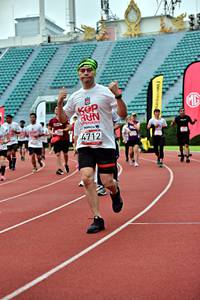 BIB: 4712
                            <button type="button" onclick="openModal(6099285)" class="btn btn-primary btn-sm float-right btn-popup" data-toggle="modal" data-target=".modal-high-quality">
                        <i class="fas fa-shopping-cart"></i> Add to Cart
                    </button>
                                            <button type="button" onclick="isThisMe(6099285, true)" class="btn btn-success btn-sm float-right btn-popup btn-isme hidden" data-toggle="tooltip" data-placement="bottom" title="นี่คือรูปของคุณใช่ไหม คลิกที่นี่เพื่อเอาเข้าอัลบั้ม">
                        <i class="fas fa-plus"></i> Add to album
                    </button>
                    <button type="button" onclick="isThisMe(6099285, false)" class="btn btn-warning btn-sm float-right btn-popup btn-isnotme hidden">
                        <i class="fas fa-ban"></i> Remove from album
                    </button>