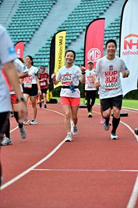 BIB: 4480, 4309, 042, 1982
                            <button type="button" onclick="openModal(6099518)" class="btn btn-primary btn-sm float-right btn-popup" data-toggle="modal" data-target=".modal-high-quality">
                        <i class="fas fa-shopping-cart"></i> Add to Cart
                    </button>
                                            <button type="button" onclick="isThisMe(6099518, true)" class="btn btn-success btn-sm float-right btn-popup btn-isme hidden" data-toggle="tooltip" data-placement="bottom" title="นี่คือรูปของคุณใช่ไหม คลิกที่นี่เพื่อเอาเข้าอัลบั้ม">
                        <i class="fas fa-plus"></i> Add to album
                    </button>
                    <button type="button" onclick="isThisMe(6099518, false)" class="btn btn-warning btn-sm float-right btn-popup btn-isnotme hidden">
                        <i class="fas fa-ban"></i> Remove from album
                    </button>