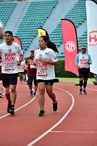 BIB: 4474, 4590, 557, 4591
                            <button type="button" onclick="openModal(6099913)" class="btn btn-primary btn-sm float-right btn-popup" data-toggle="modal" data-target=".modal-high-quality">
                        <i class="fas fa-shopping-cart"></i> Add to Cart
                    </button>
                                            <button type="button" onclick="isThisMe(6099913, true)" class="btn btn-success btn-sm float-right btn-popup btn-isme hidden" data-toggle="tooltip" data-placement="bottom" title="นี่คือรูปของคุณใช่ไหม คลิกที่นี่เพื่อเอาเข้าอัลบั้ม">
                        <i class="fas fa-plus"></i> Add to album
                    </button>
                    <button type="button" onclick="isThisMe(6099913, false)" class="btn btn-warning btn-sm float-right btn-popup btn-isnotme hidden">
                        <i class="fas fa-ban"></i> Remove from album
                    </button>