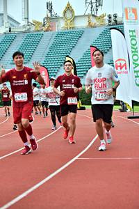 BIB: 167, 839, 1518
                            <button type="button" onclick="openModal(6099962)" class="btn btn-primary btn-sm float-right btn-popup" data-toggle="modal" data-target=".modal-high-quality">
                        <i class="fas fa-shopping-cart"></i> Add to Cart
                    </button>
                                            <button type="button" onclick="isThisMe(6099962, true)" class="btn btn-success btn-sm float-right btn-popup btn-isme hidden" data-toggle="tooltip" data-placement="bottom" title="นี่คือรูปของคุณใช่ไหม คลิกที่นี่เพื่อเอาเข้าอัลบั้ม">
                        <i class="fas fa-plus"></i> Add to album
                    </button>
                    <button type="button" onclick="isThisMe(6099962, false)" class="btn btn-warning btn-sm float-right btn-popup btn-isnotme hidden">
                        <i class="fas fa-ban"></i> Remove from album
                    </button>