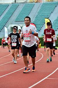 BIB: 4171, 3317, 3983
                            <button type="button" onclick="openModal(6099835)" class="btn btn-primary btn-sm float-right btn-popup" data-toggle="modal" data-target=".modal-high-quality">
                        <i class="fas fa-shopping-cart"></i> Add to Cart
                    </button>
                                            <button type="button" onclick="isThisMe(6099835, true)" class="btn btn-success btn-sm float-right btn-popup btn-isme hidden" data-toggle="tooltip" data-placement="bottom" title="นี่คือรูปของคุณใช่ไหม คลิกที่นี่เพื่อเอาเข้าอัลบั้ม">
                        <i class="fas fa-plus"></i> Add to album
                    </button>
                    <button type="button" onclick="isThisMe(6099835, false)" class="btn btn-warning btn-sm float-right btn-popup btn-isnotme hidden">
                        <i class="fas fa-ban"></i> Remove from album
                    </button>