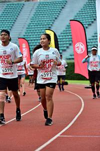 BIB: 474, 4590, 4591
                            <button type="button" onclick="openModal(6099915)" class="btn btn-primary btn-sm float-right btn-popup" data-toggle="modal" data-target=".modal-high-quality">
                        <i class="fas fa-shopping-cart"></i> Add to Cart
                    </button>
                                            <button type="button" onclick="isThisMe(6099915, true)" class="btn btn-success btn-sm float-right btn-popup btn-isme hidden" data-toggle="tooltip" data-placement="bottom" title="นี่คือรูปของคุณใช่ไหม คลิกที่นี่เพื่อเอาเข้าอัลบั้ม">
                        <i class="fas fa-plus"></i> Add to album
                    </button>
                    <button type="button" onclick="isThisMe(6099915, false)" class="btn btn-warning btn-sm float-right btn-popup btn-isnotme hidden">
                        <i class="fas fa-ban"></i> Remove from album
                    </button>