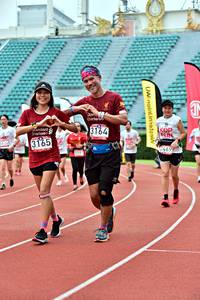 BIB: 3164, 3165, 246
                            <button type="button" onclick="openModal(6099838)" class="btn btn-primary btn-sm float-right btn-popup" data-toggle="modal" data-target=".modal-high-quality">
                        <i class="fas fa-shopping-cart"></i> Add to Cart
                    </button>
                                            <button type="button" onclick="isThisMe(6099838, true)" class="btn btn-success btn-sm float-right btn-popup btn-isme hidden" data-toggle="tooltip" data-placement="bottom" title="นี่คือรูปของคุณใช่ไหม คลิกที่นี่เพื่อเอาเข้าอัลบั้ม">
                        <i class="fas fa-plus"></i> Add to album
                    </button>
                    <button type="button" onclick="isThisMe(6099838, false)" class="btn btn-warning btn-sm float-right btn-popup btn-isnotme hidden">
                        <i class="fas fa-ban"></i> Remove from album
                    </button>