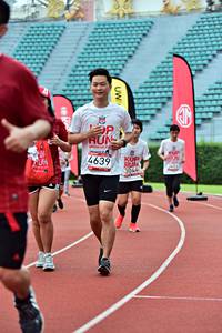 BIB: 200, 4639, 3044
                            <button type="button" onclick="openModal(6099885)" class="btn btn-primary btn-sm float-right btn-popup" data-toggle="modal" data-target=".modal-high-quality">
                        <i class="fas fa-shopping-cart"></i> Add to Cart
                    </button>
                                            <button type="button" onclick="isThisMe(6099885, true)" class="btn btn-success btn-sm float-right btn-popup btn-isme hidden" data-toggle="tooltip" data-placement="bottom" title="นี่คือรูปของคุณใช่ไหม คลิกที่นี่เพื่อเอาเข้าอัลบั้ม">
                        <i class="fas fa-plus"></i> Add to album
                    </button>
                    <button type="button" onclick="isThisMe(6099885, false)" class="btn btn-warning btn-sm float-right btn-popup btn-isnotme hidden">
                        <i class="fas fa-ban"></i> Remove from album
                    </button>