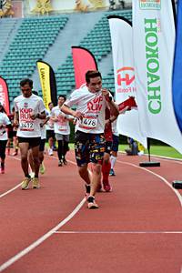 BIB: 3412, 1478
                            <button type="button" onclick="openModal(6099938)" class="btn btn-primary btn-sm float-right btn-popup" data-toggle="modal" data-target=".modal-high-quality">
                        <i class="fas fa-shopping-cart"></i> Add to Cart
                    </button>
                                            <button type="button" onclick="isThisMe(6099938, true)" class="btn btn-success btn-sm float-right btn-popup btn-isme hidden" data-toggle="tooltip" data-placement="bottom" title="นี่คือรูปของคุณใช่ไหม คลิกที่นี่เพื่อเอาเข้าอัลบั้ม">
                        <i class="fas fa-plus"></i> Add to album
                    </button>
                    <button type="button" onclick="isThisMe(6099938, false)" class="btn btn-warning btn-sm float-right btn-popup btn-isnotme hidden">
                        <i class="fas fa-ban"></i> Remove from album
                    </button>