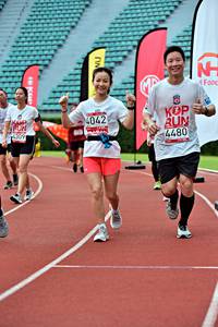 BIB: 4480, 4042, 4309
                            <button type="button" onclick="openModal(6099747)" class="btn btn-primary btn-sm float-right btn-popup" data-toggle="modal" data-target=".modal-high-quality">
                        <i class="fas fa-shopping-cart"></i> Add to Cart
                    </button>
                                            <button type="button" onclick="isThisMe(6099747, true)" class="btn btn-success btn-sm float-right btn-popup btn-isme hidden" data-toggle="tooltip" data-placement="bottom" title="นี่คือรูปของคุณใช่ไหม คลิกที่นี่เพื่อเอาเข้าอัลบั้ม">
                        <i class="fas fa-plus"></i> Add to album
                    </button>
                    <button type="button" onclick="isThisMe(6099747, false)" class="btn btn-warning btn-sm float-right btn-popup btn-isnotme hidden">
                        <i class="fas fa-ban"></i> Remove from album
                    </button>