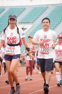 BIB: 1202, 2824, 4452
                            <button type="button" onclick="openModal(6053246)" class="btn btn-primary btn-sm float-right btn-popup" data-toggle="modal" data-target=".modal-high-quality">
                        <i class="fas fa-shopping-cart"></i> Add to Cart
                    </button>
                                            <button type="button" onclick="isThisMe(6053246, true)" class="btn btn-success btn-sm float-right btn-popup btn-isme hidden" data-toggle="tooltip" data-placement="bottom" title="นี่คือรูปของคุณใช่ไหม คลิกที่นี่เพื่อเอาเข้าอัลบั้ม">
                        <i class="fas fa-plus"></i> Add to album
                    </button>
                    <button type="button" onclick="isThisMe(6053246, false)" class="btn btn-warning btn-sm float-right btn-popup btn-isnotme hidden">
                        <i class="fas fa-ban"></i> Remove from album
                    </button>