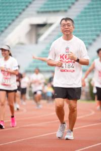 BIB: 4184
                            <button type="button" onclick="openModal(6053556)" class="btn btn-primary btn-sm float-right btn-popup" data-toggle="modal" data-target=".modal-high-quality">
                        <i class="fas fa-shopping-cart"></i> Add to Cart
                    </button>
                                            <button type="button" onclick="isThisMe(6053556, true)" class="btn btn-success btn-sm float-right btn-popup btn-isme hidden" data-toggle="tooltip" data-placement="bottom" title="นี่คือรูปของคุณใช่ไหม คลิกที่นี่เพื่อเอาเข้าอัลบั้ม">
                        <i class="fas fa-plus"></i> Add to album
                    </button>
                    <button type="button" onclick="isThisMe(6053556, false)" class="btn btn-warning btn-sm float-right btn-popup btn-isnotme hidden">
                        <i class="fas fa-ban"></i> Remove from album
                    </button>