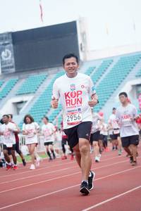 BIB: 2010, 2956, 7005, 
                            <button type="button" onclick="openModal(6077761)" class="btn btn-primary btn-sm float-right btn-popup" data-toggle="modal" data-target=".modal-high-quality">
                        <i class="fas fa-shopping-cart"></i> Add to Cart
                    </button>
                                            <button type="button" onclick="isThisMe(6077761, true)" class="btn btn-success btn-sm float-right btn-popup btn-isme hidden" data-toggle="tooltip" data-placement="bottom" title="นี่คือรูปของคุณใช่ไหม คลิกที่นี่เพื่อเอาเข้าอัลบั้ม">
                        <i class="fas fa-plus"></i> Add to album
                    </button>
                    <button type="button" onclick="isThisMe(6077761, false)" class="btn btn-warning btn-sm float-right btn-popup btn-isnotme hidden">
                        <i class="fas fa-ban"></i> Remove from album
                    </button>