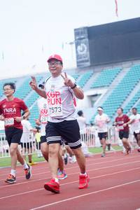 BIB: 7573, 287, 308
                            <button type="button" onclick="openModal(6077759)" class="btn btn-primary btn-sm float-right btn-popup" data-toggle="modal" data-target=".modal-high-quality">
                        <i class="fas fa-shopping-cart"></i> Add to Cart
                    </button>
                                            <button type="button" onclick="isThisMe(6077759, true)" class="btn btn-success btn-sm float-right btn-popup btn-isme hidden" data-toggle="tooltip" data-placement="bottom" title="นี่คือรูปของคุณใช่ไหม คลิกที่นี่เพื่อเอาเข้าอัลบั้ม">
                        <i class="fas fa-plus"></i> Add to album
                    </button>
                    <button type="button" onclick="isThisMe(6077759, false)" class="btn btn-warning btn-sm float-right btn-popup btn-isnotme hidden">
                        <i class="fas fa-ban"></i> Remove from album
                    </button>