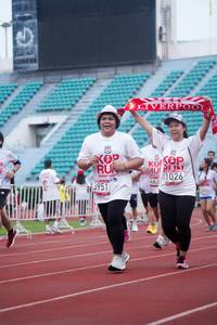 BIB: 1026, 201, 463, 3951
                            <button type="button" onclick="openModal(6071988)" class="btn btn-primary btn-sm float-right btn-popup" data-toggle="modal" data-target=".modal-high-quality">
                        <i class="fas fa-shopping-cart"></i> Add to Cart
                    </button>
                                            <button type="button" onclick="isThisMe(6071988, true)" class="btn btn-success btn-sm float-right btn-popup btn-isme hidden" data-toggle="tooltip" data-placement="bottom" title="นี่คือรูปของคุณใช่ไหม คลิกที่นี่เพื่อเอาเข้าอัลบั้ม">
                        <i class="fas fa-plus"></i> Add to album
                    </button>
                    <button type="button" onclick="isThisMe(6071988, false)" class="btn btn-warning btn-sm float-right btn-popup btn-isnotme hidden">
                        <i class="fas fa-ban"></i> Remove from album
                    </button>